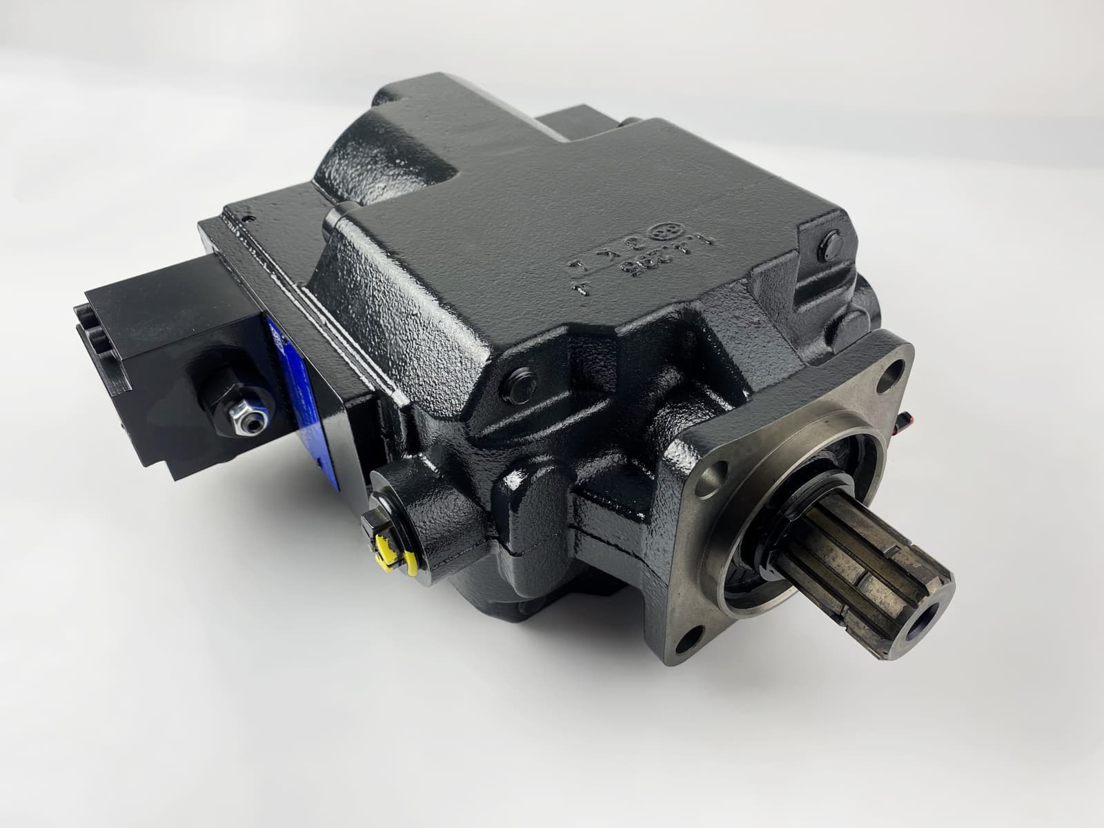 Насос аксиально-поршневой регулируемый PPV130 Левый ISO ADJUST OMFB 65011113LS7 | 375 bar, 500-2100 об/мин, патрубки отдельно
