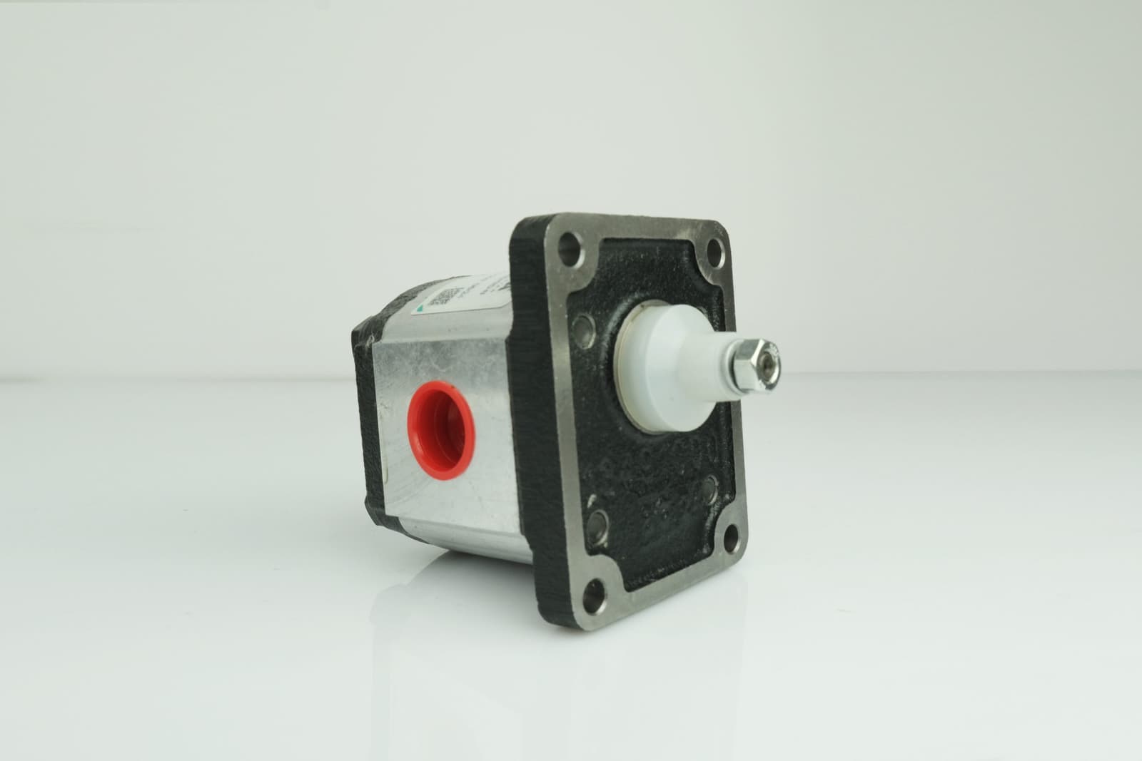 Насос шестеренный PLP10.5D0-81E1-LGD/GD-N-IFS 0374844 CASAPPA/5,34 см3; 250 БАР; 650-4000 об/мин; фланец европейский 1 группа (E1); вал европейский конический 1:8 (81)