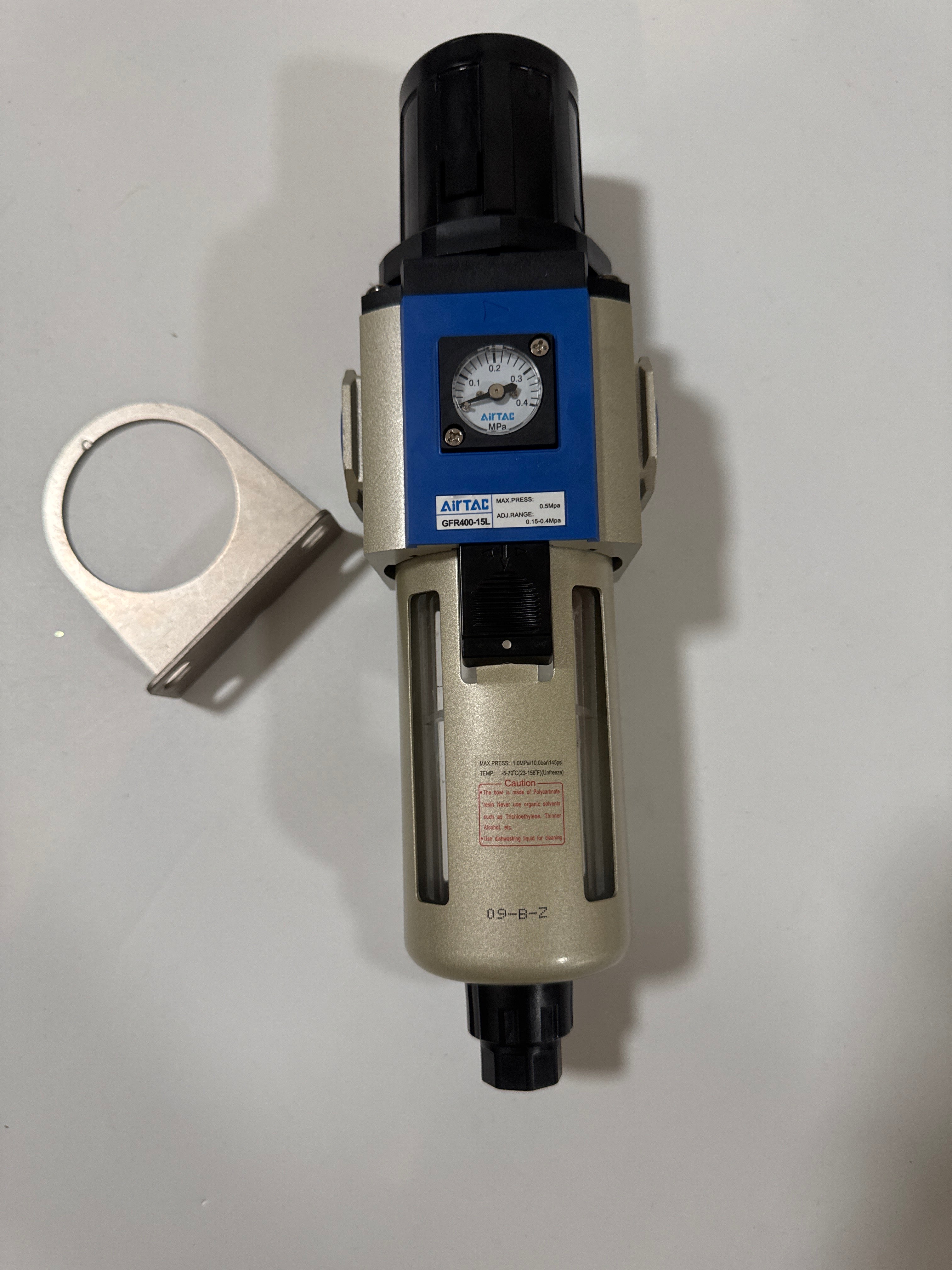 Регулятор давления AirTAC GFR40015LF1