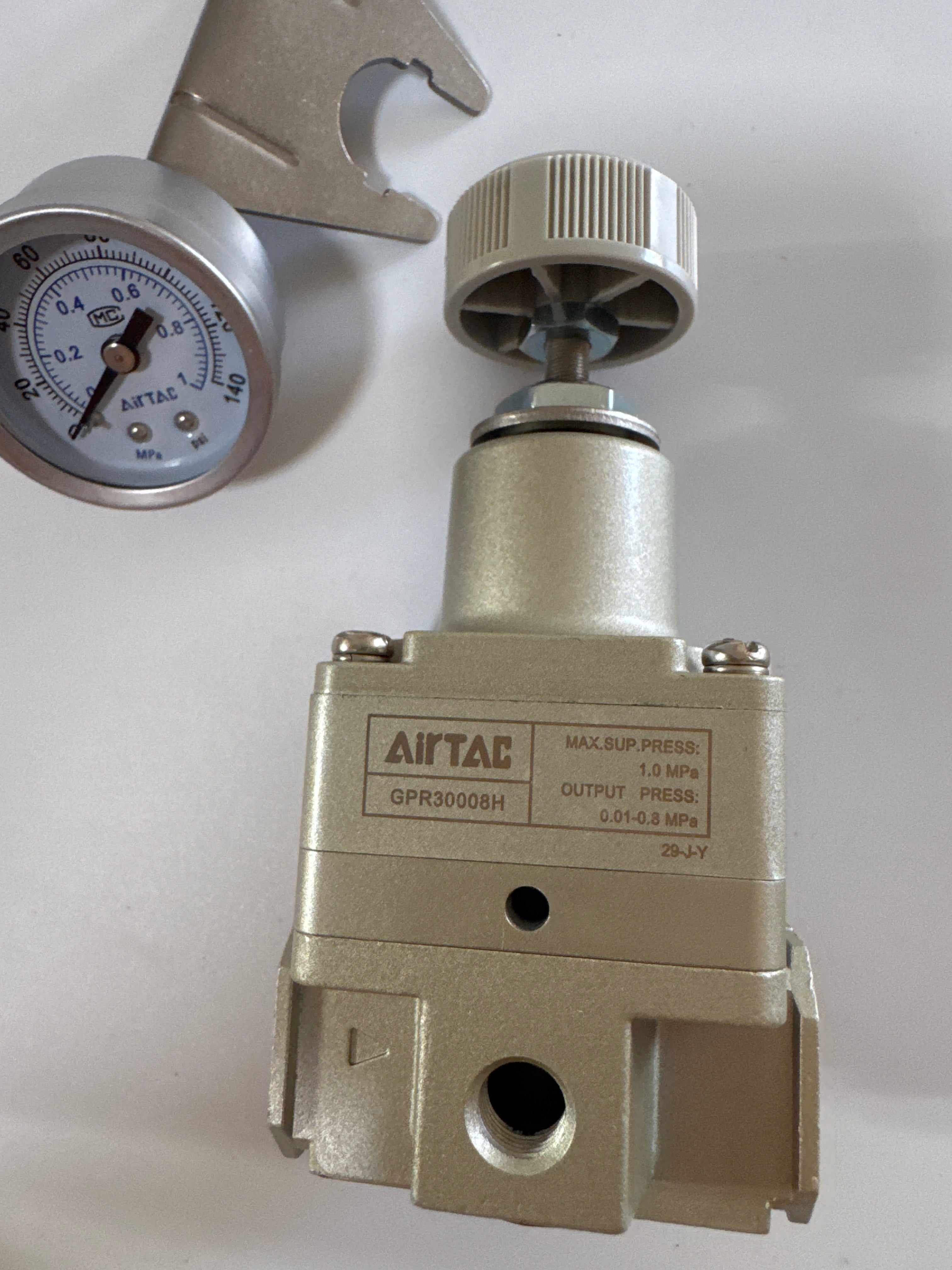 Регулятор давления AirTAC GPR30008H
