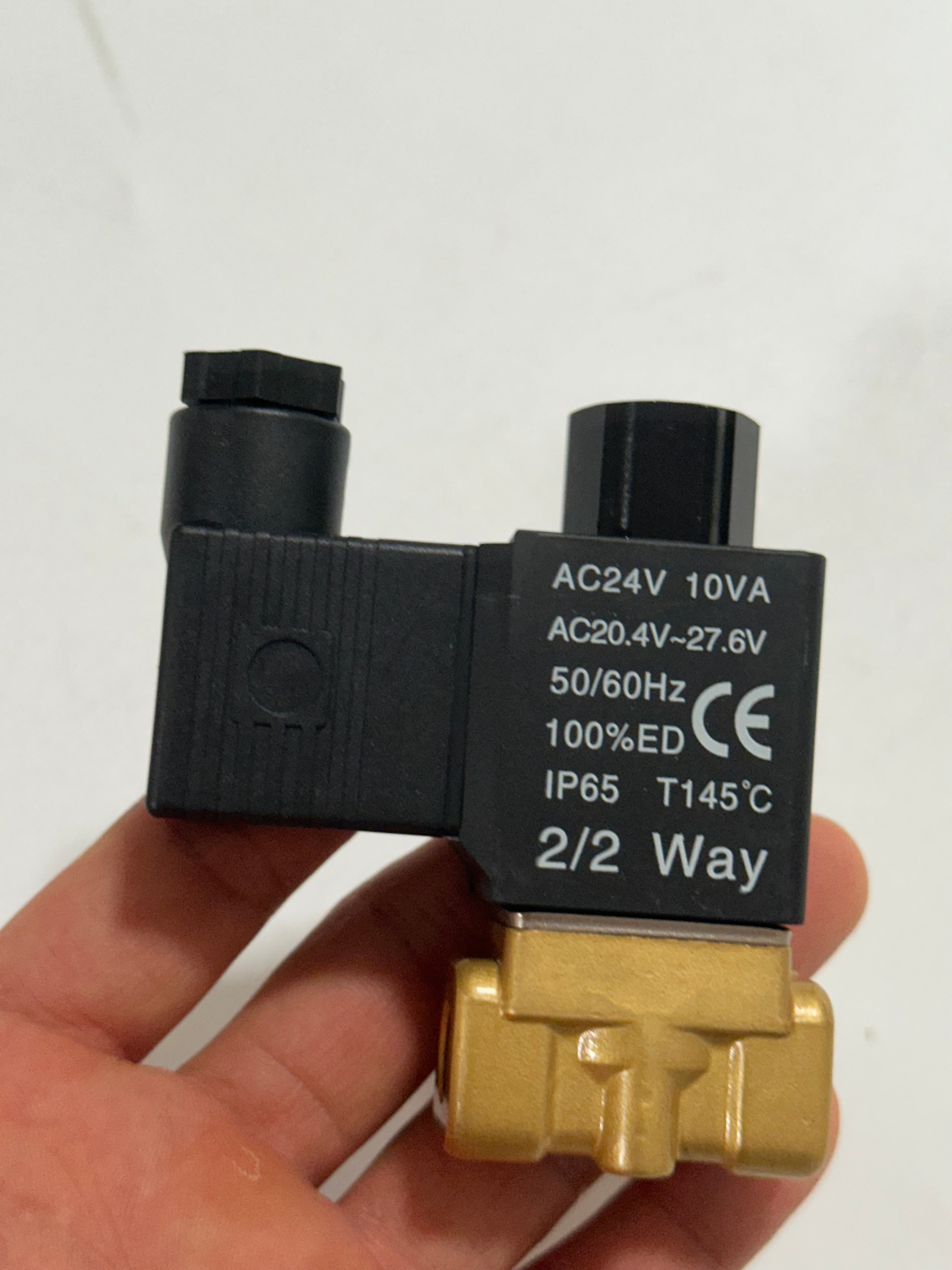 Электромагнитный клапан AirTAC 2KWH030-06