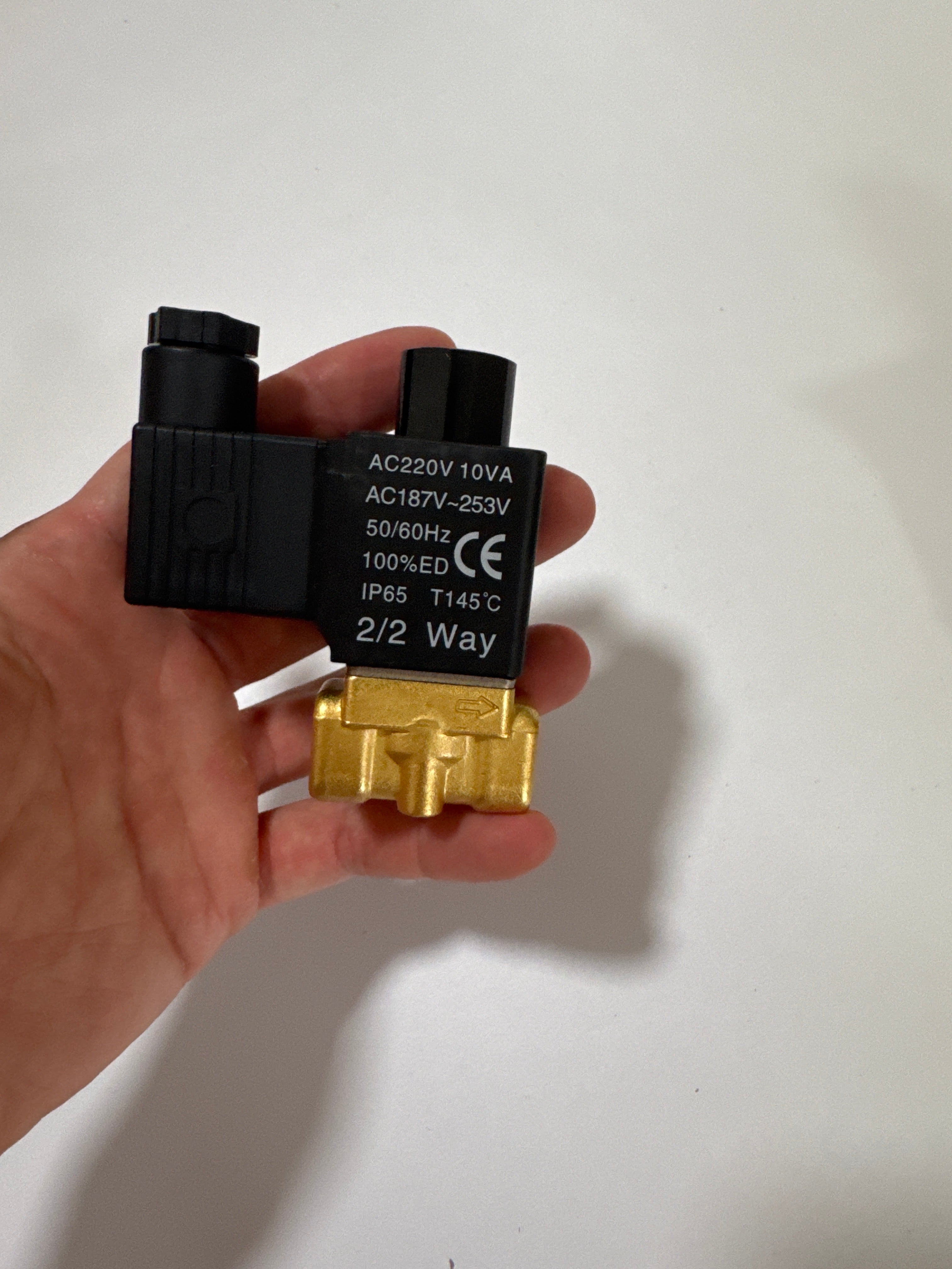 Электромагнитный клапан AirTAC 2KWH030-08