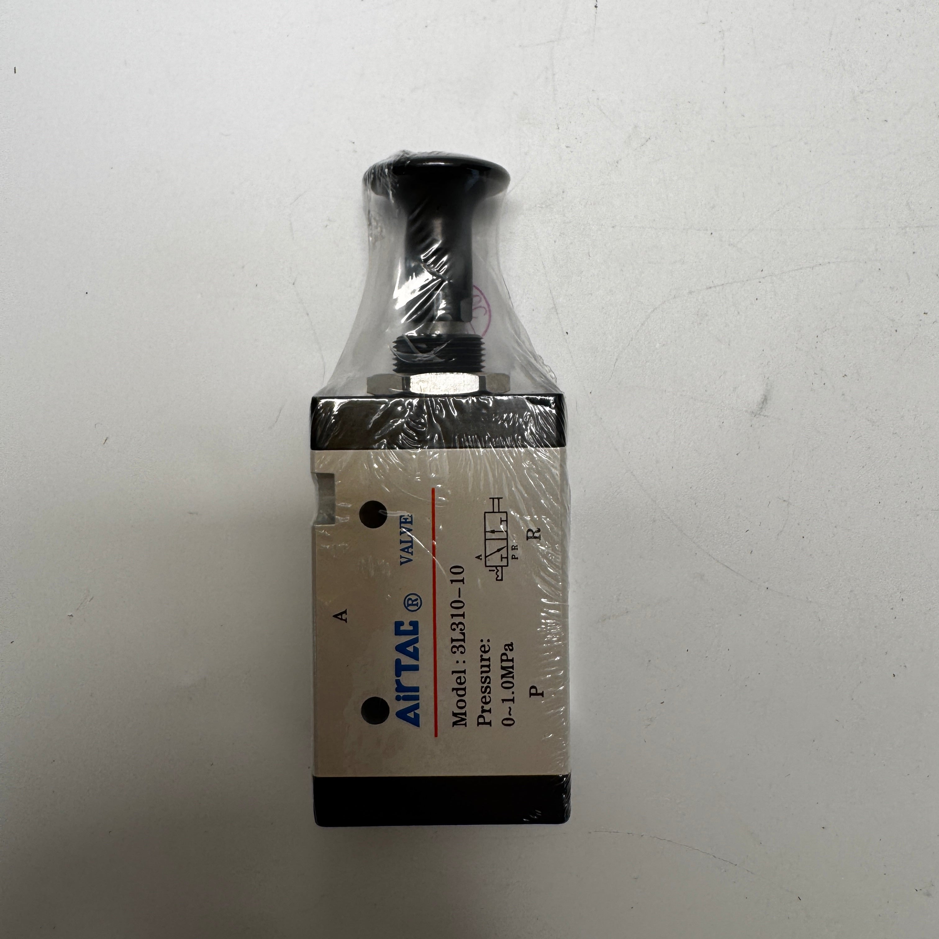 Ручной пневмоклапан AirTAC 3L310-10 (3/2)