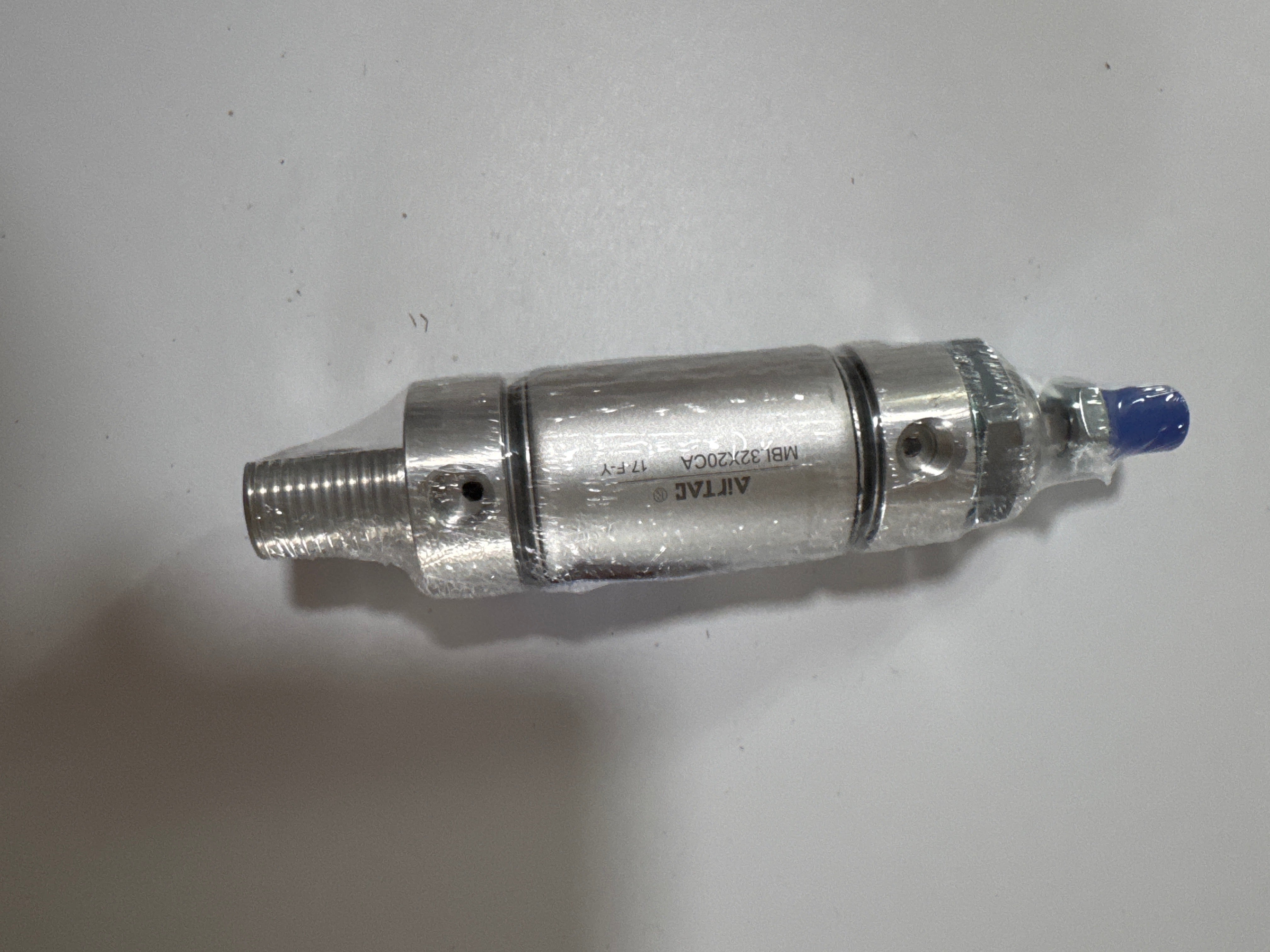 Круглый пневмоцилиндр AirTAC MBL32X20CA