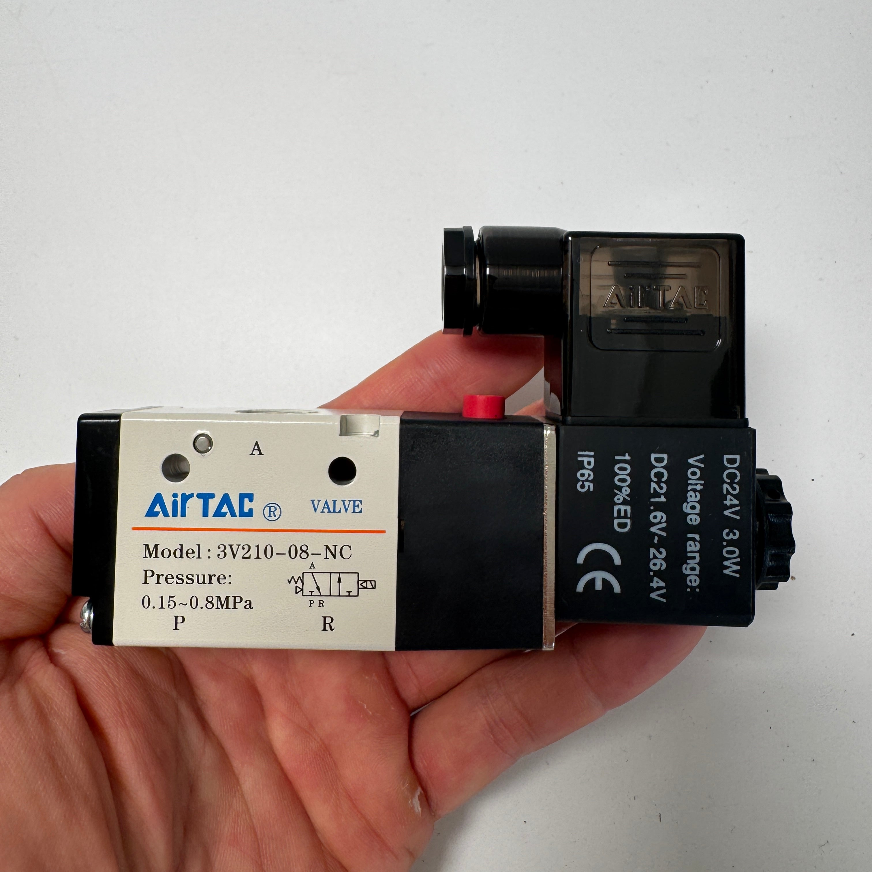 Электромагнитный клапан AirTAC 3V210-08-NC