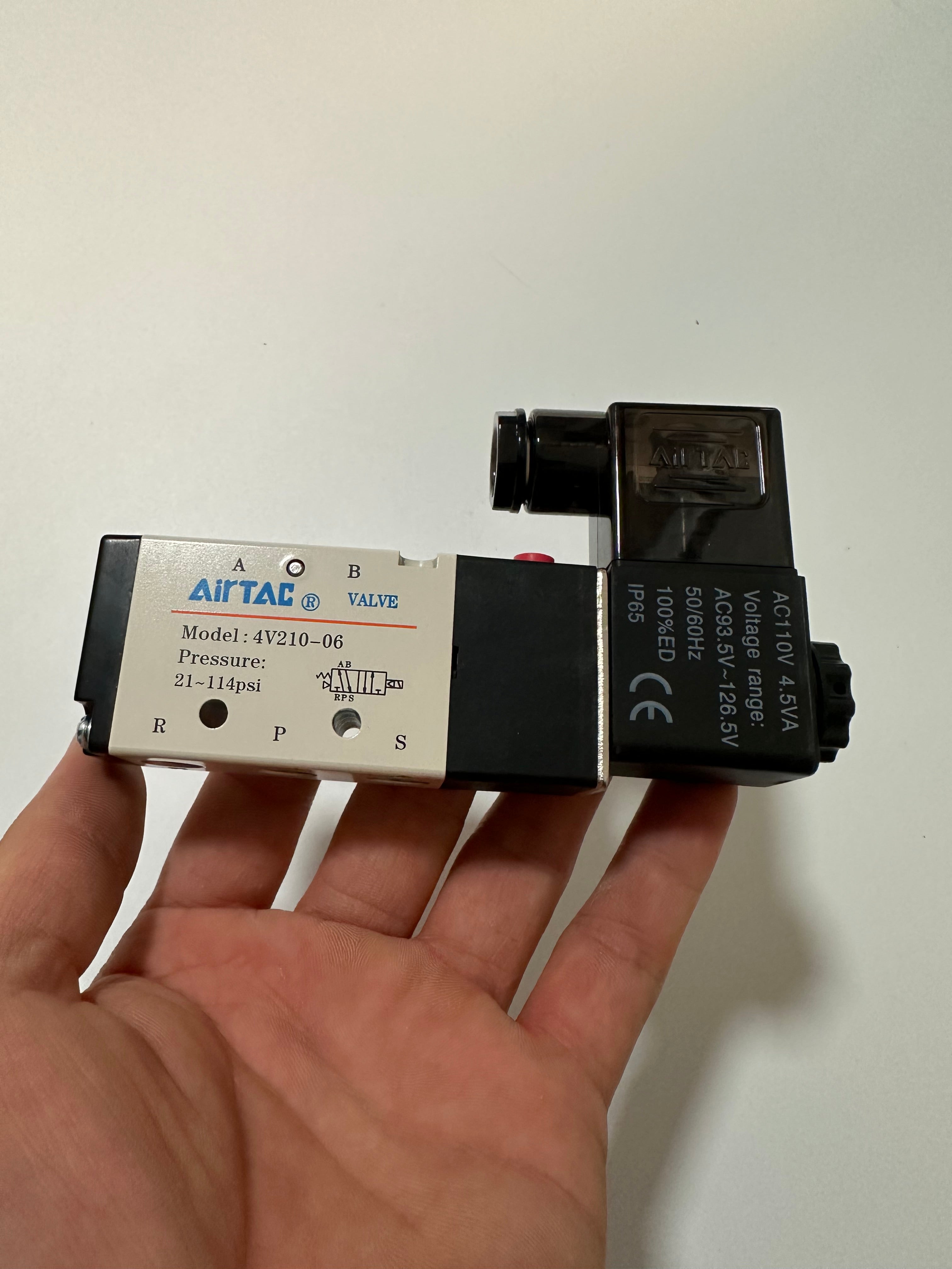 Электромагнитный клапан AirTAC 4V210-06