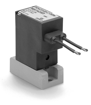 Распределитель с электроуправлением Camozzi PDVC0122-C15GN-M00-7C-C017, напряжение 6 В DC, тип управления Электромагнитное — фото товара